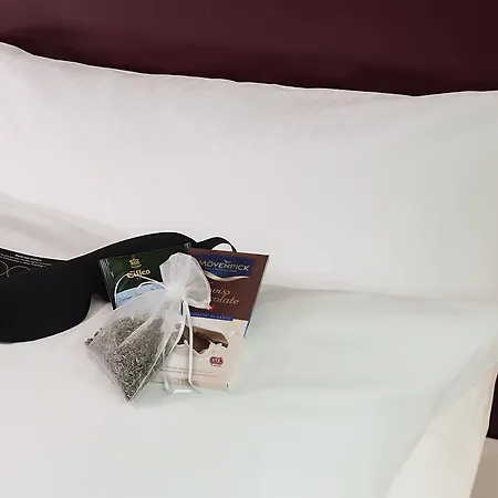 موفينبيك سيتي 4*