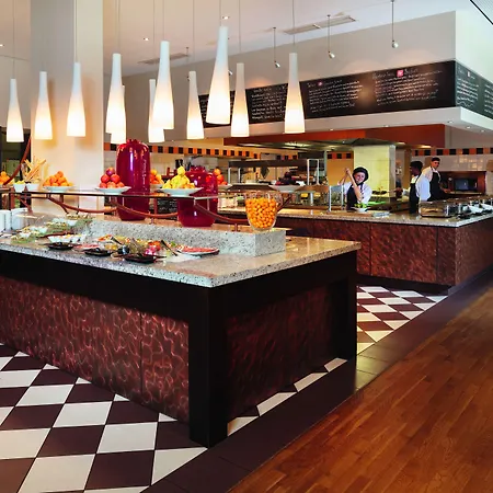 Moevenpick Frankfurt Messe 4* فرانكفورت