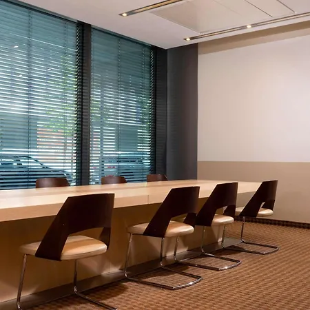 Moevenpick Frankfurt Messe 4* 美因河畔法兰克福