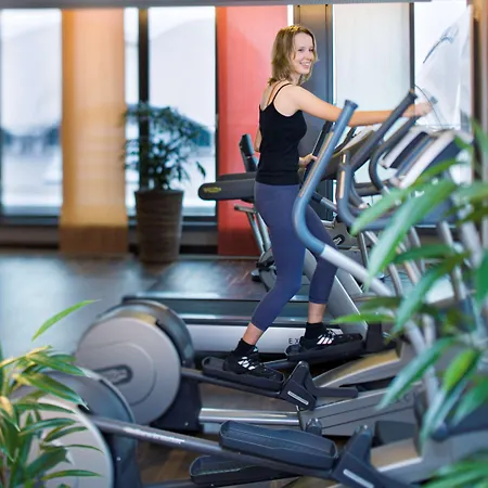 Moevenpick Frankfurt Messe 4*