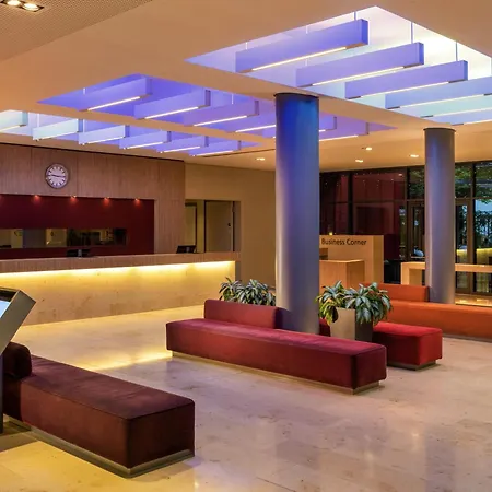 ホテル Moevenpick Frankfurt Messe 4*