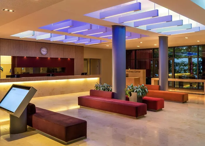 ホテル Moevenpick Frankfurt Messe 4*