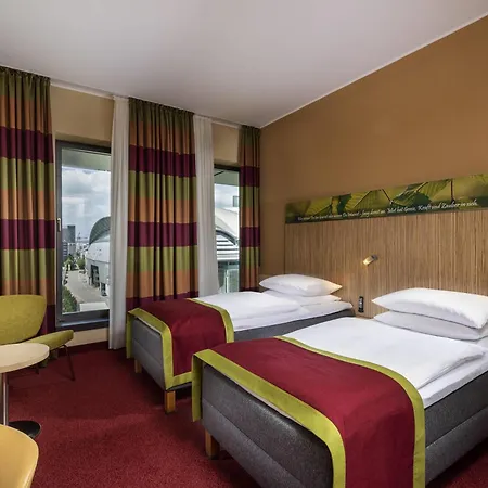 Hotel Moevenpick Frankfurt Messe 4*
